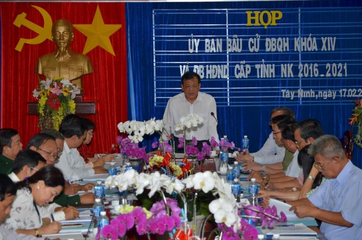 Uỷ ban bầu cử tỉnh Tây Ninh:Thành lập các tiểu ban, tổ thư ký và phân công các thành viên